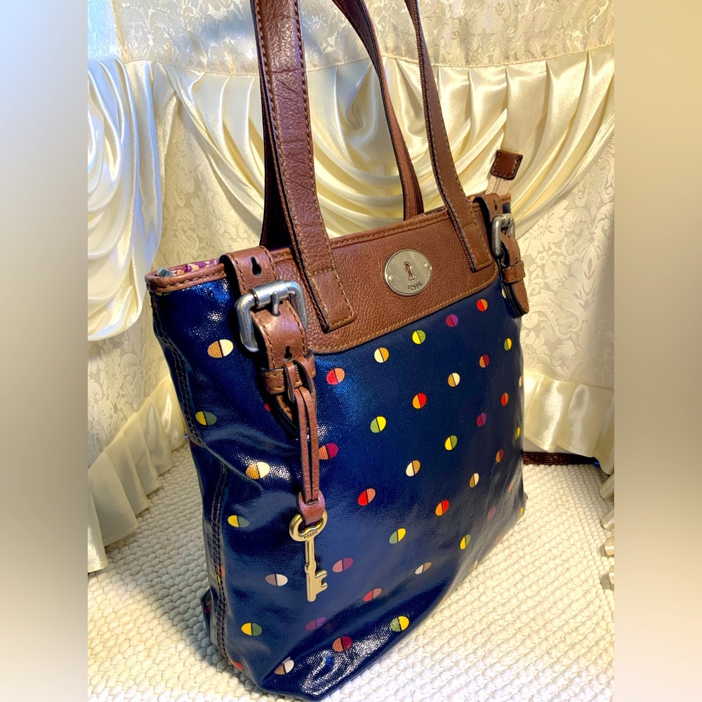 FOSSIL COATED CANVAS & LEATHER BAG